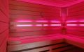 Wellness-Sauna - Farblichttherapie mit LED-Lehnenbeleuchtung - pink