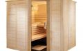 Massivholz-Sauna aus Fichte mit zurückgesetztem Eckeinstieg